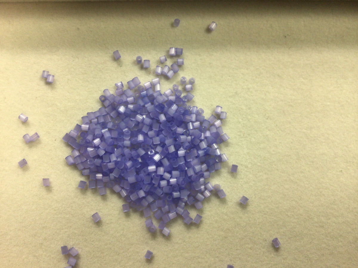 2mm Size 15/0 24g tube Cylindica Seed Beads Purple