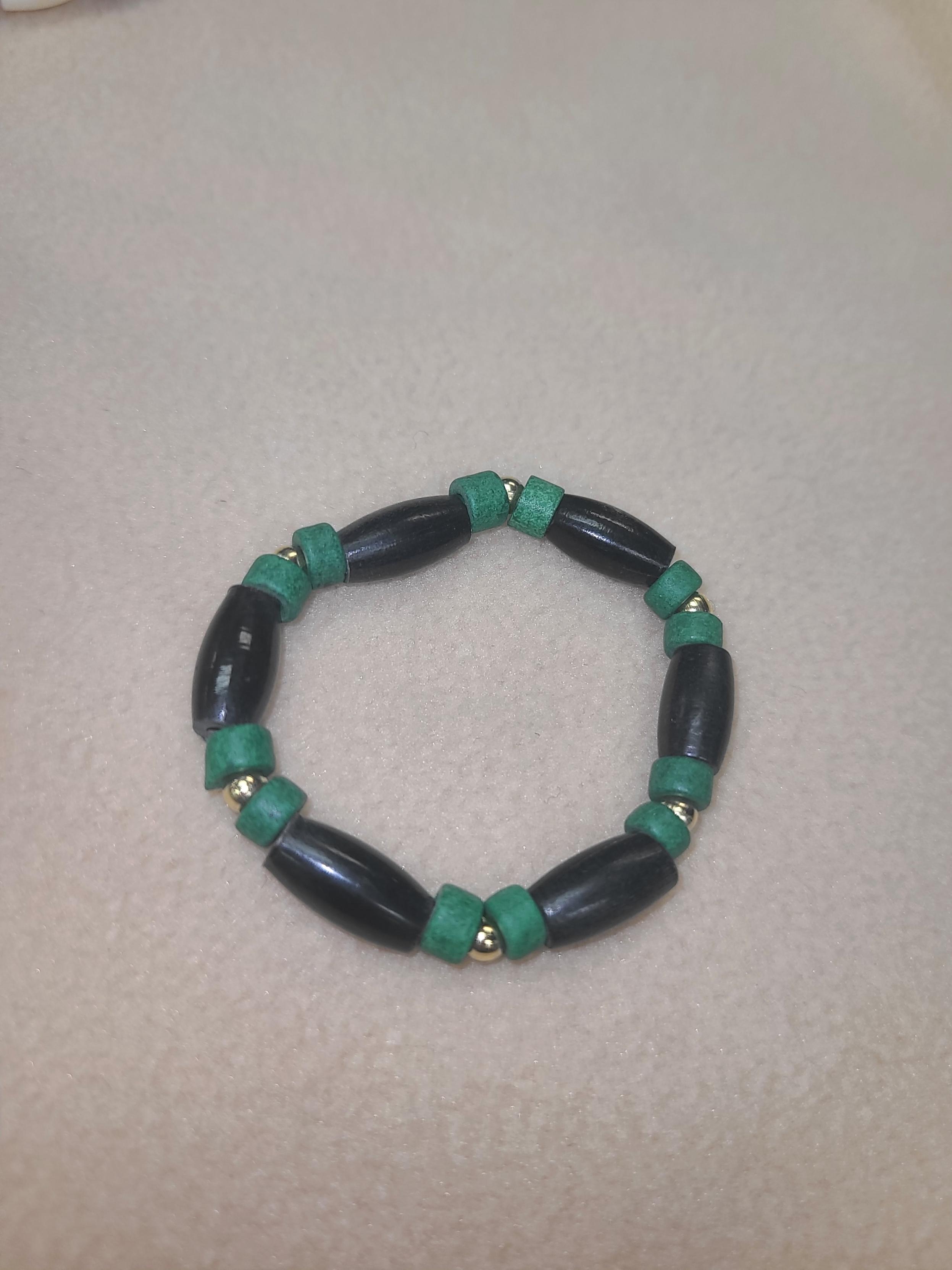 Kida Luttrell Kids Stretch Beads