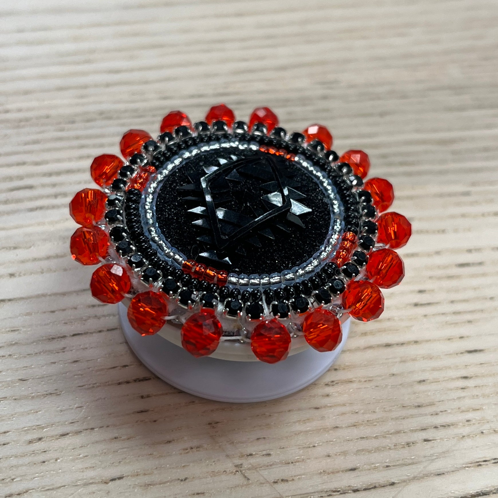 49 Dzine Beaded Pop Socket